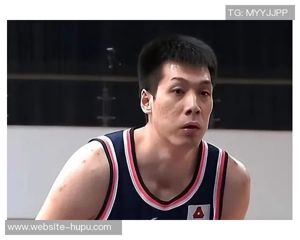 任骏飞领衔表现出色助力球队逆转胜利展现篮球场上的无限可能 任骏飞领衔表现出色助力球队逆转胜利展现篮球场上的无限可能