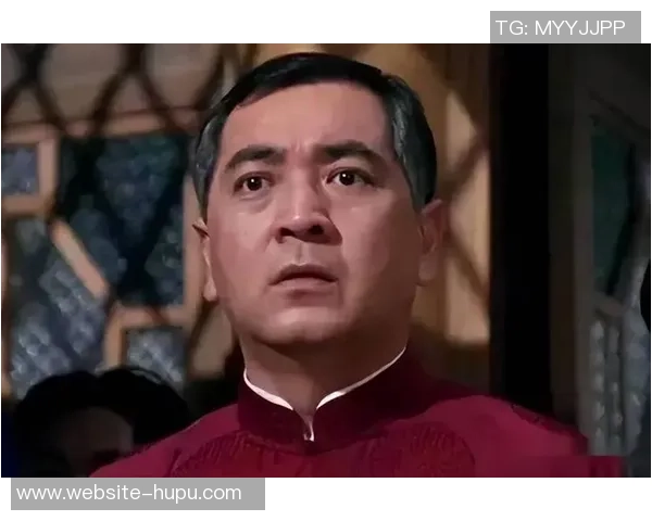 加克波的崛起之路:从默默无闻到足坛新星的华丽转身 加克波的崛起之路:从默默无闻到足坛新星的华丽转身