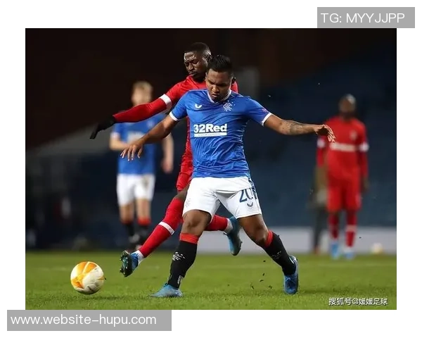 卢加诺与皮尔森的精彩对决揭示了足球战术与团队协作的重要性 卢加诺与皮尔森的精彩对决揭示了足球战术与团队协作的重要性