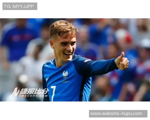 广州足球队中路突破战术解析与实战应用探讨 广州足球队中路突破战术解析与实战应用探讨